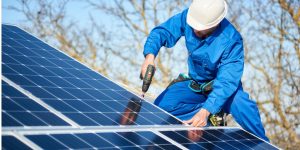 Installation Maintenance Panneaux Solaires Photovoltaïques à Mont-le-Vernois